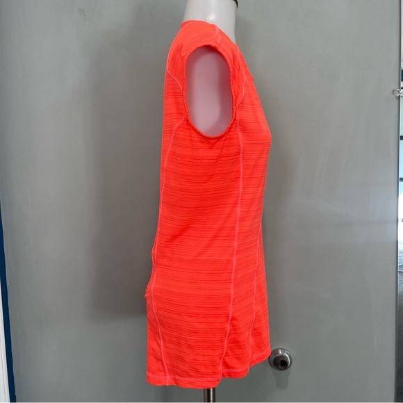 Athleta Pacifica UPF Tank 2 Women size Medium - Picture 7 of 11